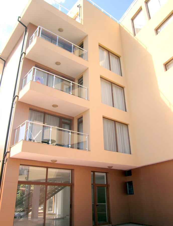 Hotel Coop Central Obzor Exterior foto